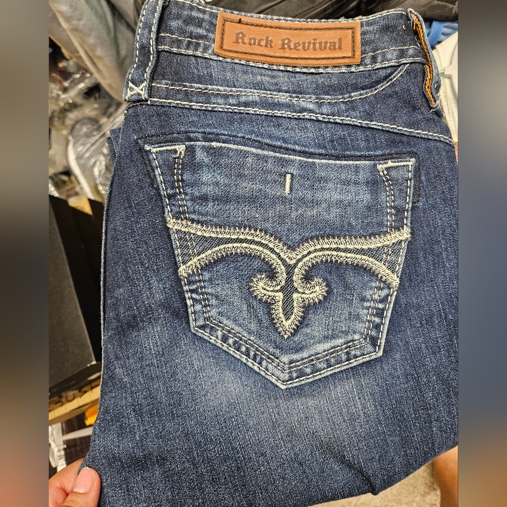 Rock revival bootcut jeans